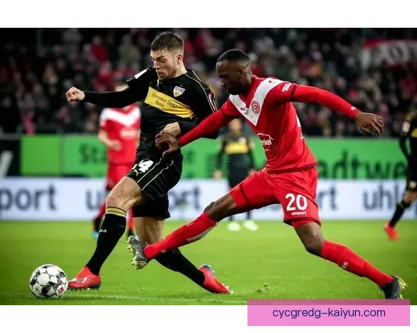 英超传奇球员近期状态回暖，表现稳健备受期待